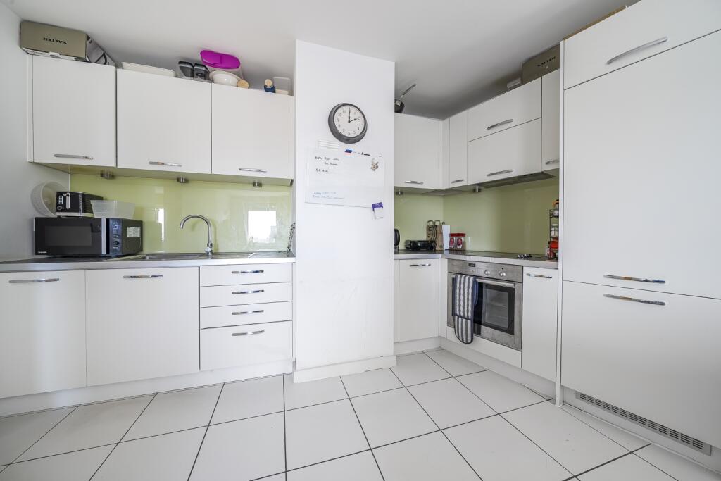 2 Schlafzimmer Wohnung in London, United Kingdom, Nr. 13482