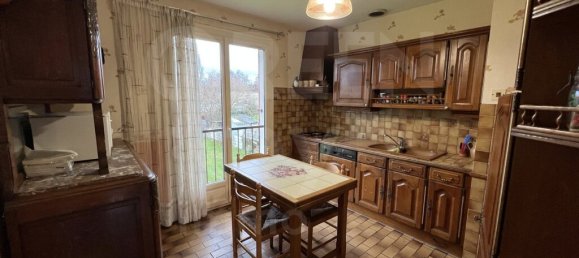 3 Schlafzimmer Haus in Saint-Fargeau, France, Nr. 208832 11