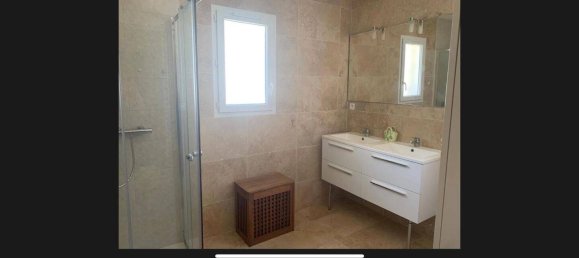 3 bedrooms House in La Gaude, France No. 328969 8