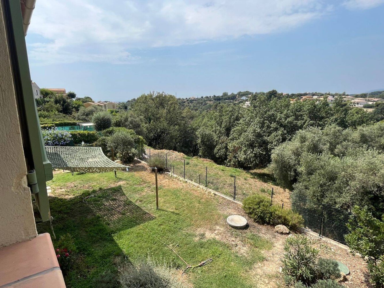 3 bedrooms House in La Gaude, France No. 328969