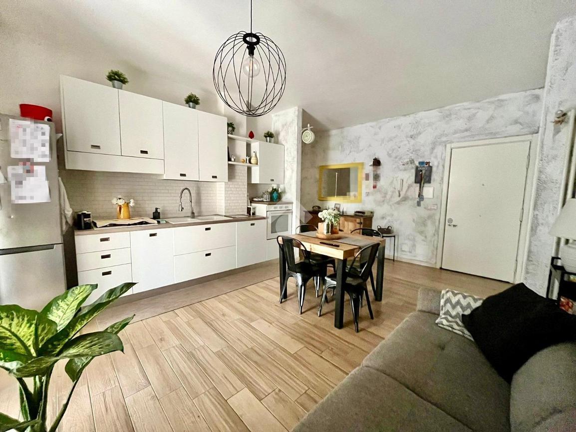 Apartamento de 3 divisões em Quarto, Italy N.º 34307