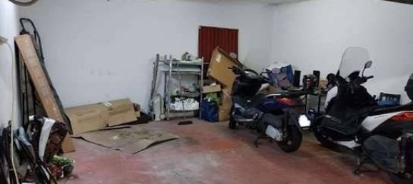 1 room Garage in Milan, Italy No. 285748 3