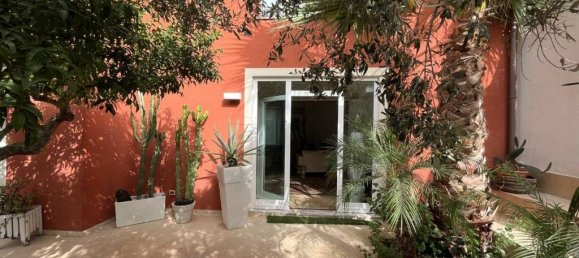 3 bedrooms Villa in Valderice, Italy No. 62225 2