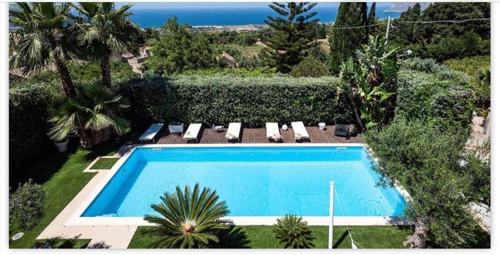 3 bedrooms Villa in Valderice, Italy No. 62225