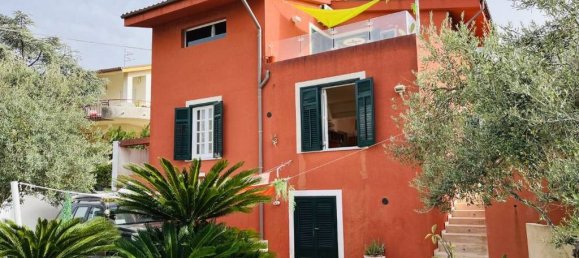 3 bedrooms Villa in Valderice, Italy No. 62225 6