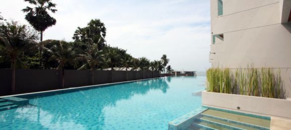 Studio in the Condo in Pattaya, Thailand No. 1407 5