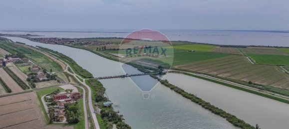 59000m² Land in Goro, Italy No. 365165 13