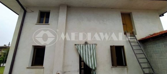 Villa T2 em Pordenone, Italy N.º 171391 11