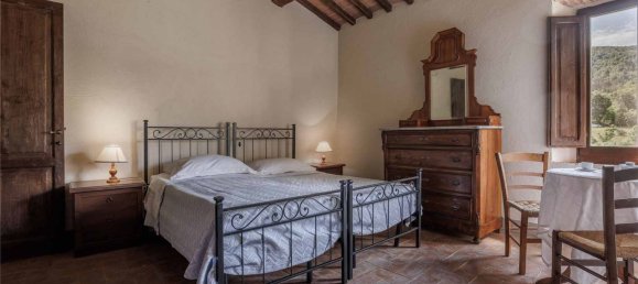 5 bedrooms House in Civitella in Val di Chiana, Italy No. 178502 22