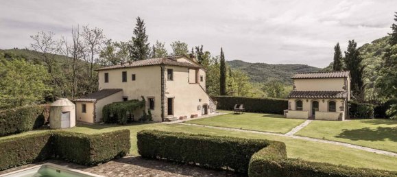 5 bedrooms House in Civitella in Val di Chiana, Italy No. 178502 2