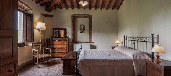 5 bedrooms House in Civitella in Val di Chiana, Italy No. 178502 17