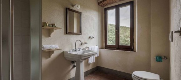 5 bedrooms House in Civitella in Val di Chiana, Italy No. 178502 18