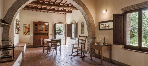 5 bedrooms House in Civitella in Val di Chiana, Italy No. 178502 25