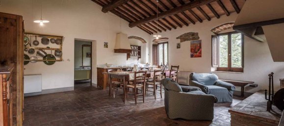 5 bedrooms House in Civitella in Val di Chiana, Italy No. 178502 13