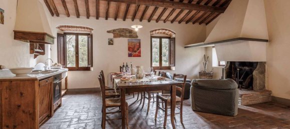 5 bedrooms House in Civitella in Val di Chiana, Italy No. 178502 16