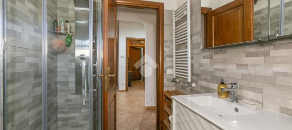 Квартира с 3 комнатами в Ментана, Италия № 52336 20