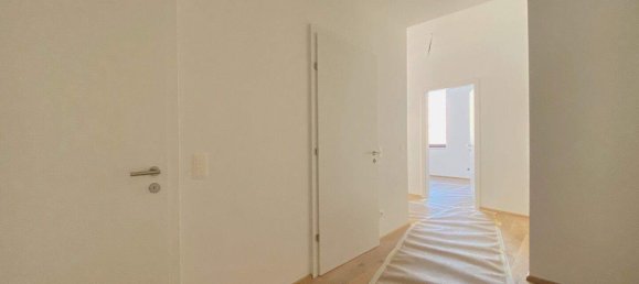 2-salle Appartement à Rudolfsheim-Funfhaus, Austria No. 102291 2