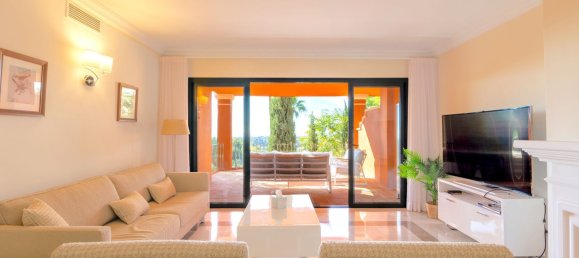 3 bedrooms Apartment in La Quinta, Spain No. 147203 19