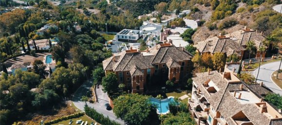 3 bedrooms Apartment in La Quinta, Spain No. 147203 10