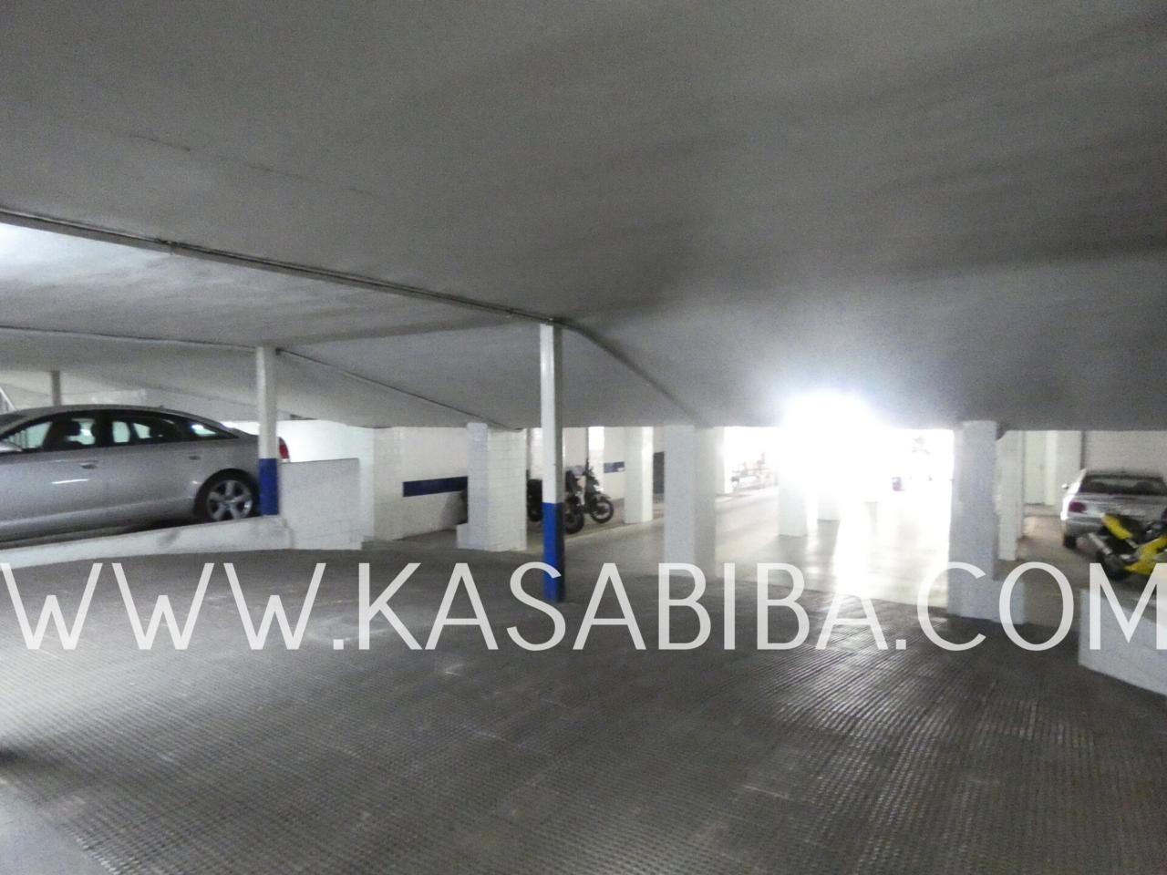 Parking à Valencia, Spain 20m² No. 69474