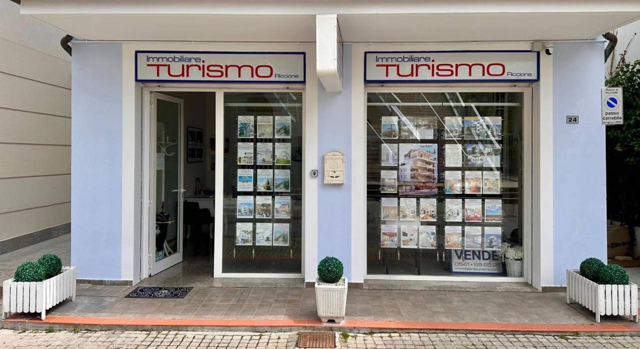 2 rooms Apartment in Riccione, Italy No. 28178