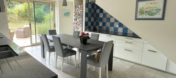 6 bedrooms House in Vernon, France No. 356589 8