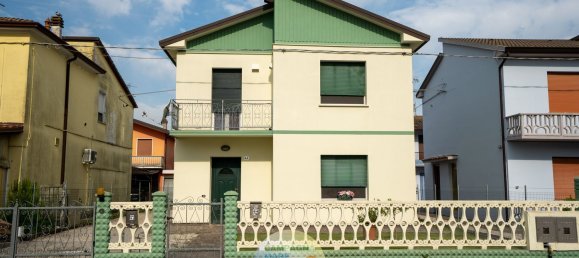 9 Schlafzimmer Haus in Riva del Po, Italy, Nr. 330150 2