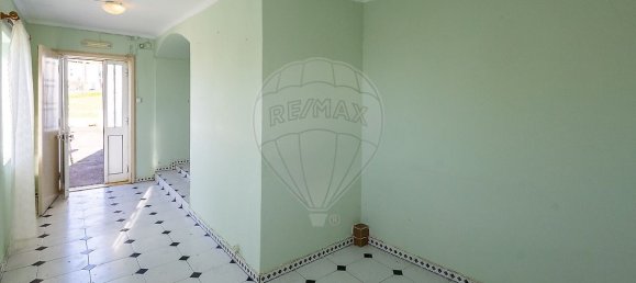 4 bedrooms House in Angra do Heroismo, Portugal No. 45323 7