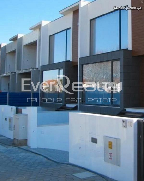 3 bedrooms House in Aveiro, Portugal No. 152382