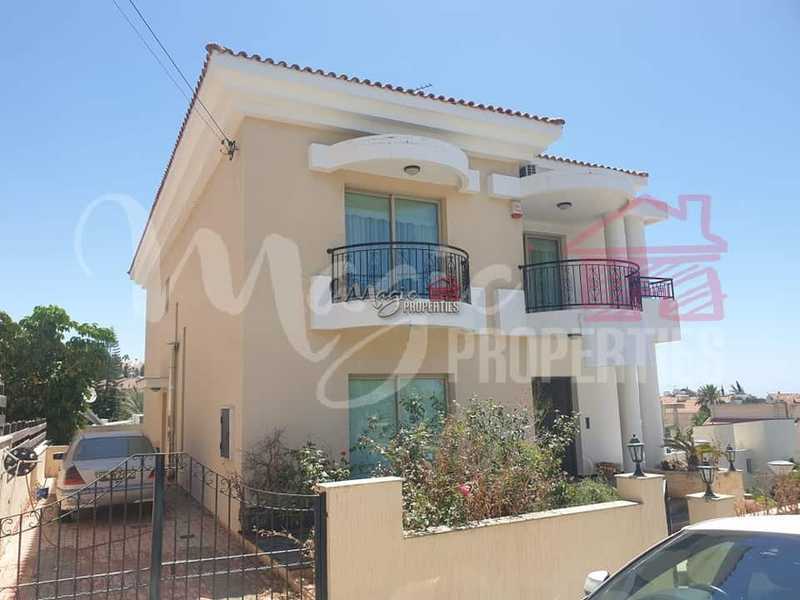 4 bedrooms Commercial property in Agios Athanasios, Cyprus No. 13432