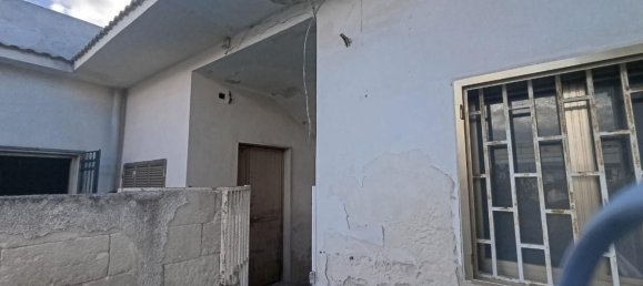 Villa de 3 divisões em Taranto, Italy N.º 294566 18