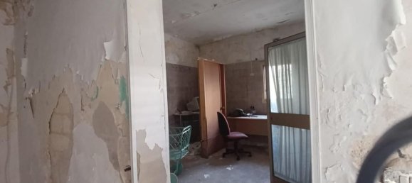 Villa de 3 divisões em Taranto, Italy N.º 294566 19