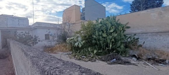 Villa de 3 divisões em Taranto, Italy N.º 294566 3