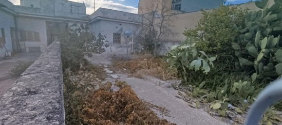 Villa de 3 divisões em Taranto, Italy N.º 294566 7