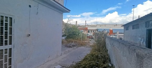 Villa de 3 divisões em Taranto, Italy N.º 294566 5