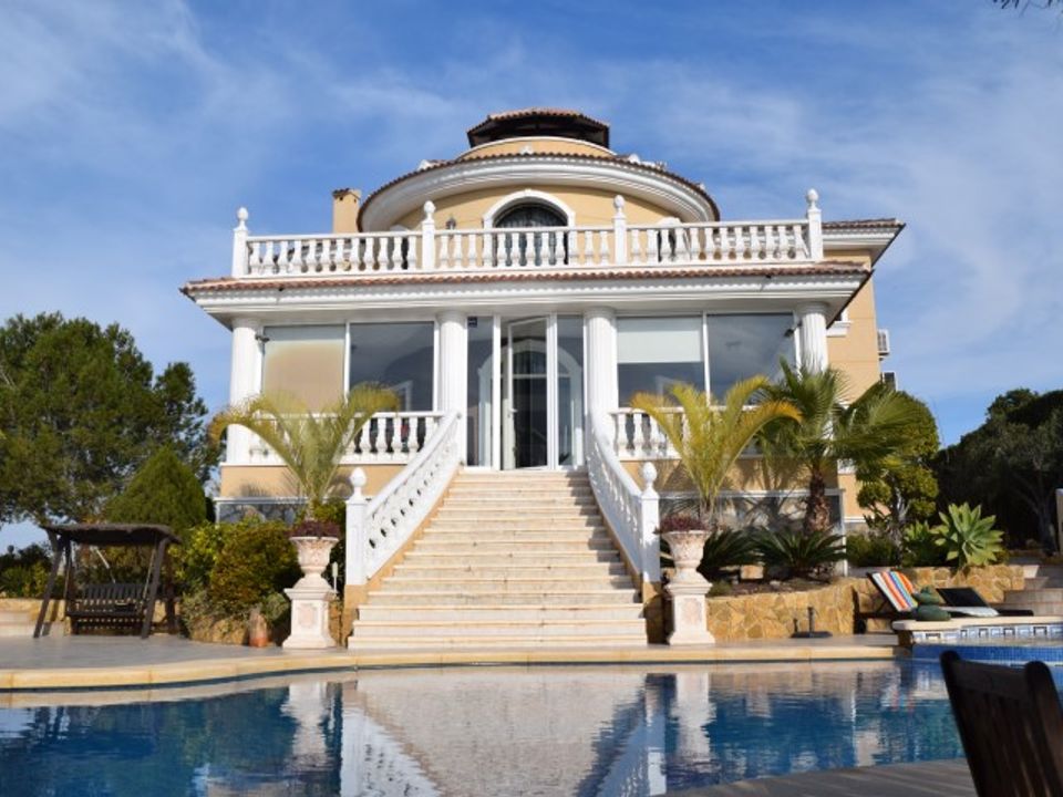 5 bedrooms Villa in Ciudad Quesada, Spain No. 222266