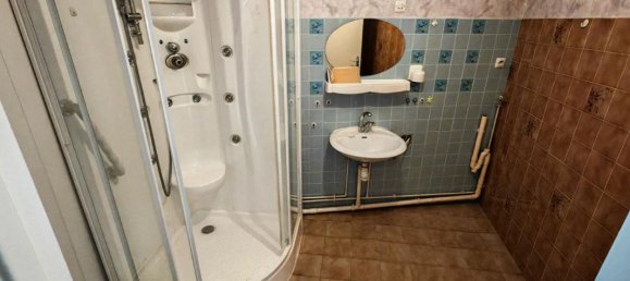 4 Schlafzimmer Wohnung in Chateauroux, France, Nr. 222710 5