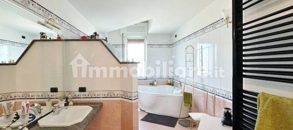 3 bedrooms Apartment in Foggia, Italy No. 330478 18