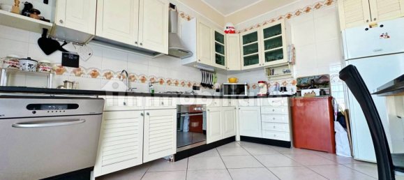 3 bedrooms Apartment in Foggia, Italy No. 330478 6