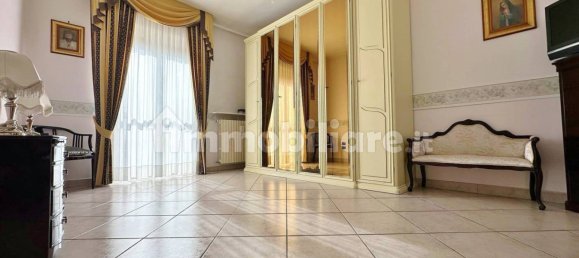 3 bedrooms Apartment in Foggia, Italy No. 330478 9