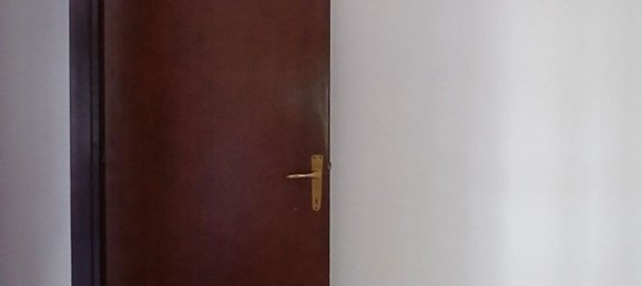 Apartamento de 4 dormitorios en Reggio Emilia, Italy No. 310947 6