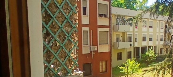 Apartamento de 4 dormitorios en Reggio Emilia, Italy No. 310947 16