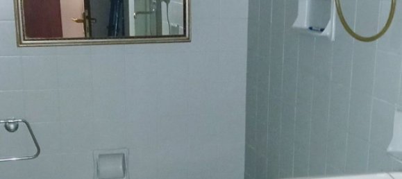 Apartamento de 4 dormitorios en Reggio Emilia, Italy No. 310947 22