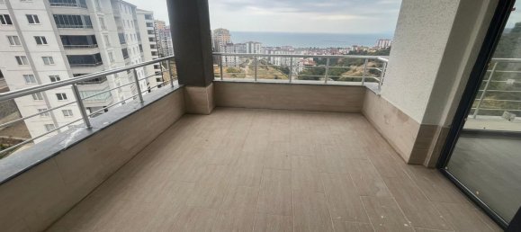 Apartment 3+1 in Yomra, Turkey No. 20583 12