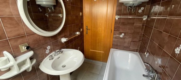 5 rooms Penthouse in Gubbio, Italy No. 289722 13