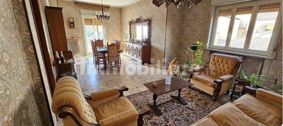 Apartamento de 3 dormitorios en Enna, Italy No. 355356 2