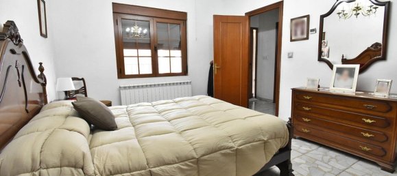 4 bedrooms House in La Pedraja de Portillo, Spain No. 153890 16