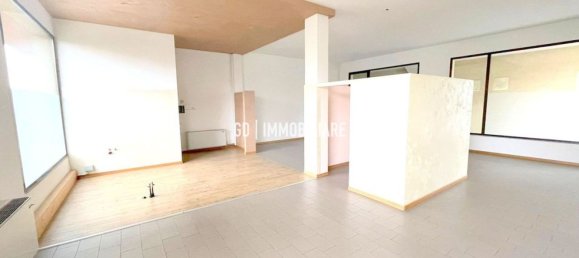 120m² Commercial property in Cornuda, Italy No. 346024 5