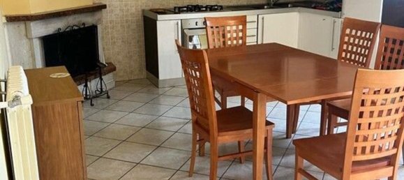 5 rooms Apartment in Priverno, Italy No. 74288 10