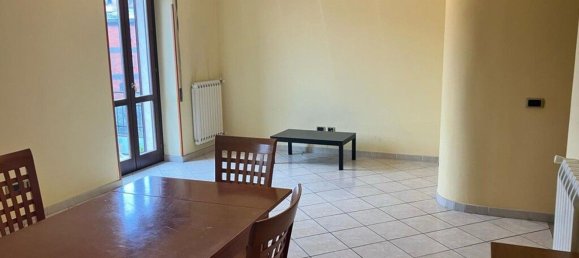 5 rooms Apartment in Priverno, Italy No. 74288 2